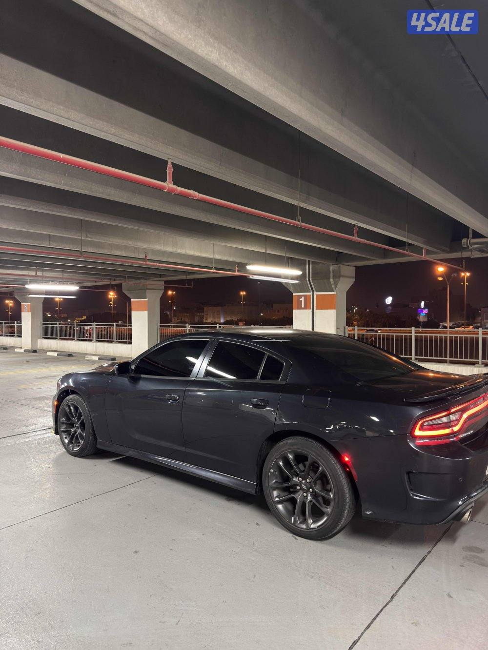 للبيع دوج شارجر 20164