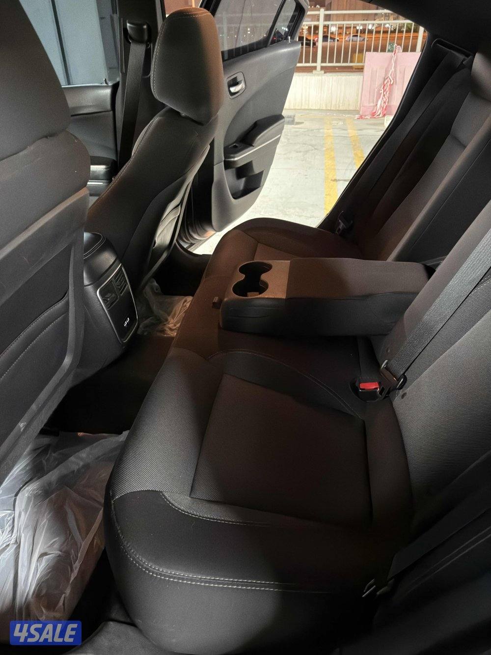 للبيع دوج شارجر 20168