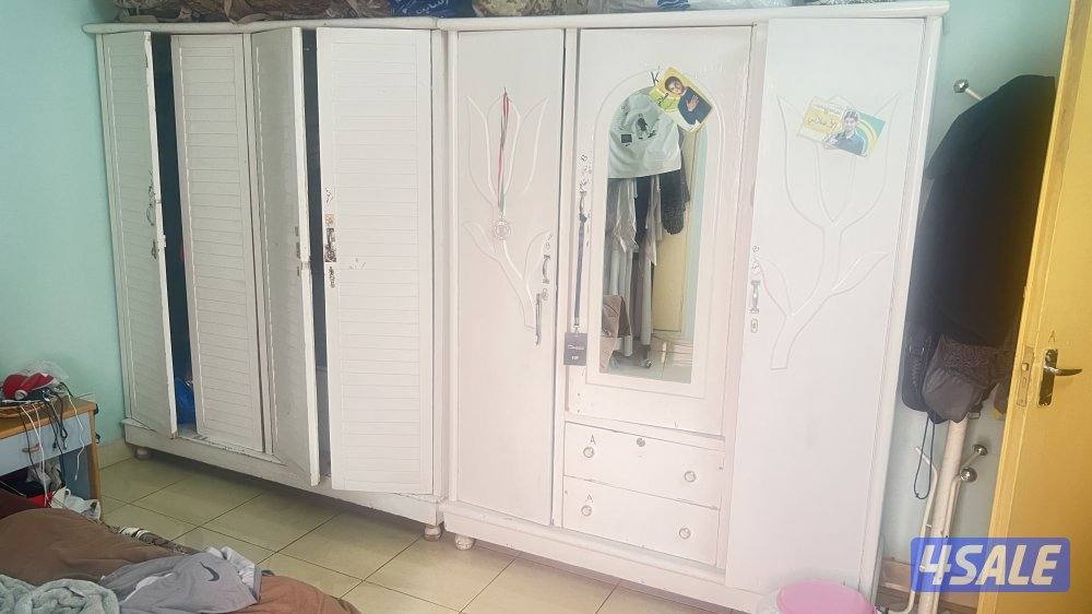 للبيع كبتات وغرف نوم جمله او مفرق2