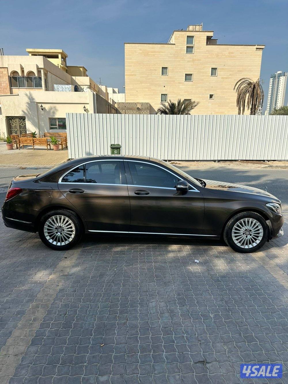 للبيع مرسيدس C200 موديل 2015 وارد البشر صبغ الوكالة ماعدا ثلاث قطع5