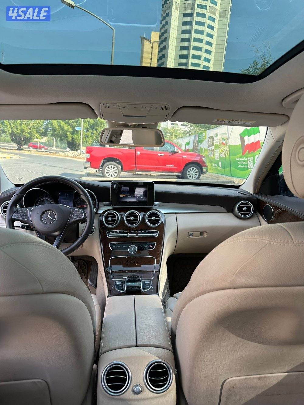 للبيع مرسيدس C200 موديل 2015 وارد البشر صبغ الوكالة ماعدا ثلاث قطع10