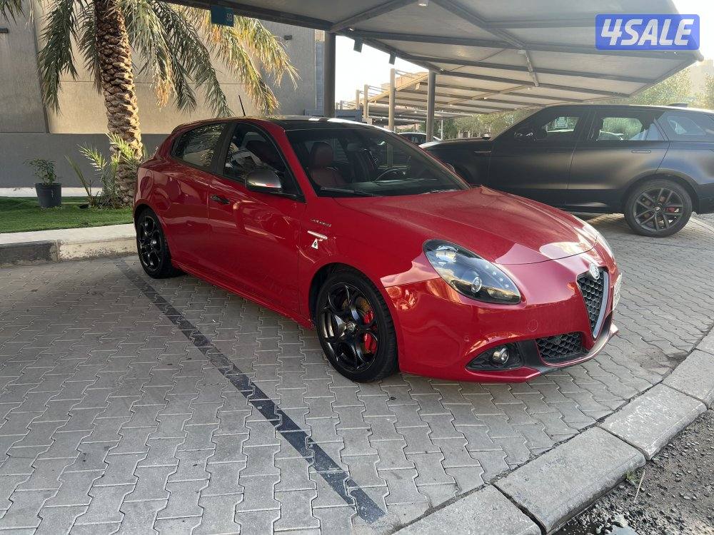 الفاروميو جوليتا 20198