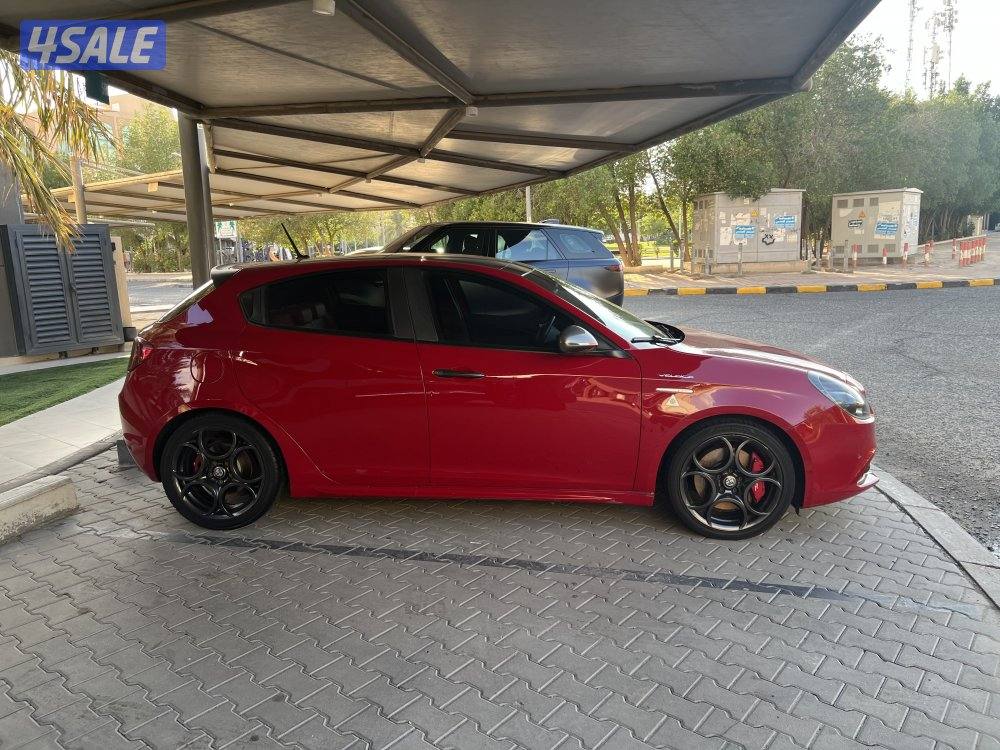 الفاروميو جوليتا 201915