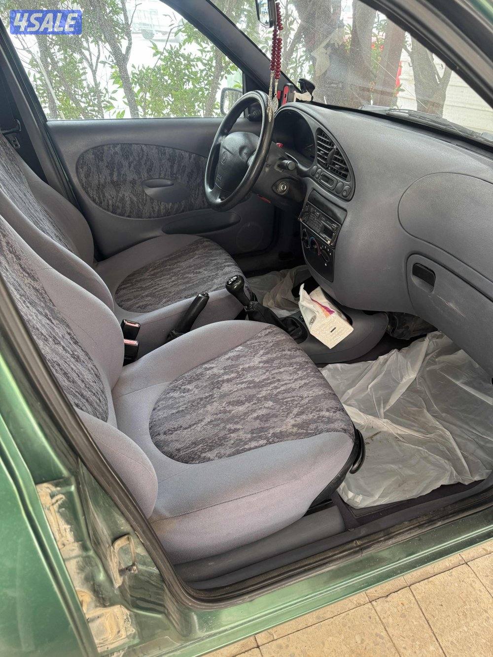 مازدا وارد المانيا وكالة شرط الفحص قير عادي داخلية وكالة سيارة نظيفة ا3