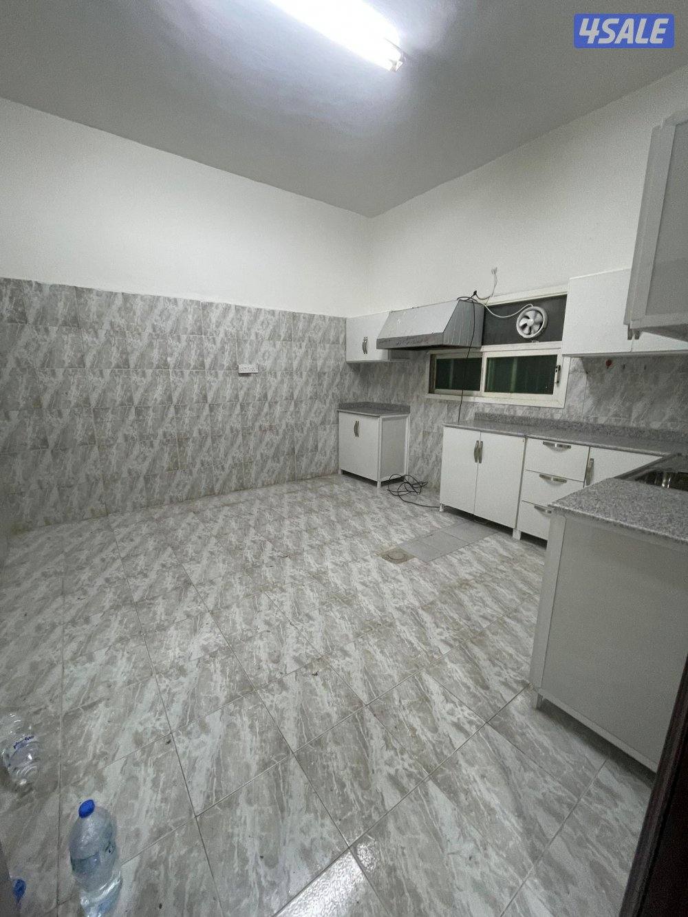 للإيجار دور ارضي2