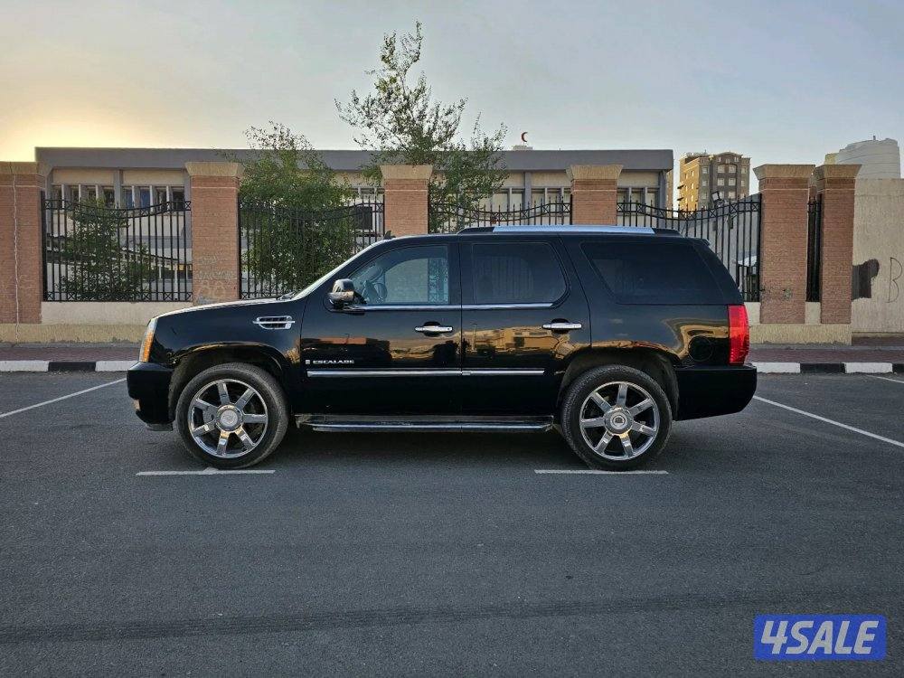 Cadillac Escalade3