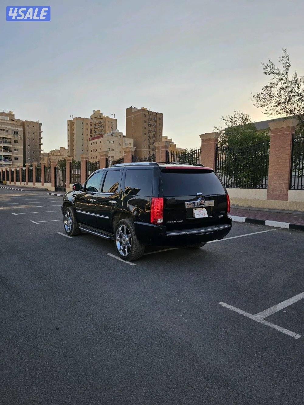 Cadillac Escalade12