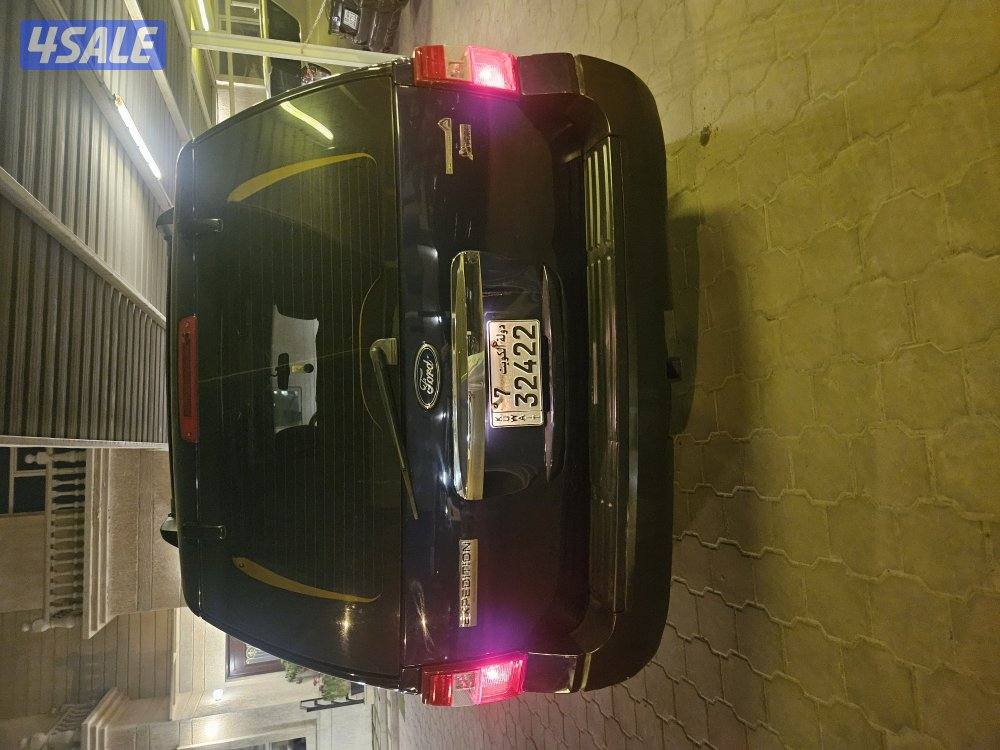 للبيع فورد إكسبدشن ٢٠١١2