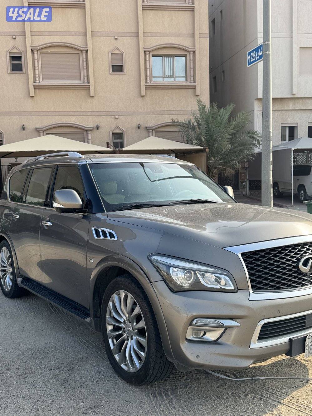 انفينيتي Qx80 صبغ الوكاله كامل المواصفات0