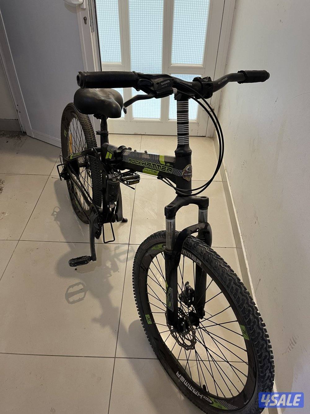 قاري بملاحظات بسيطه1