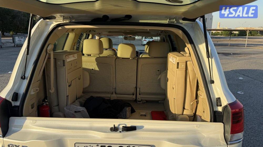 لاند كروزر GXR 20176