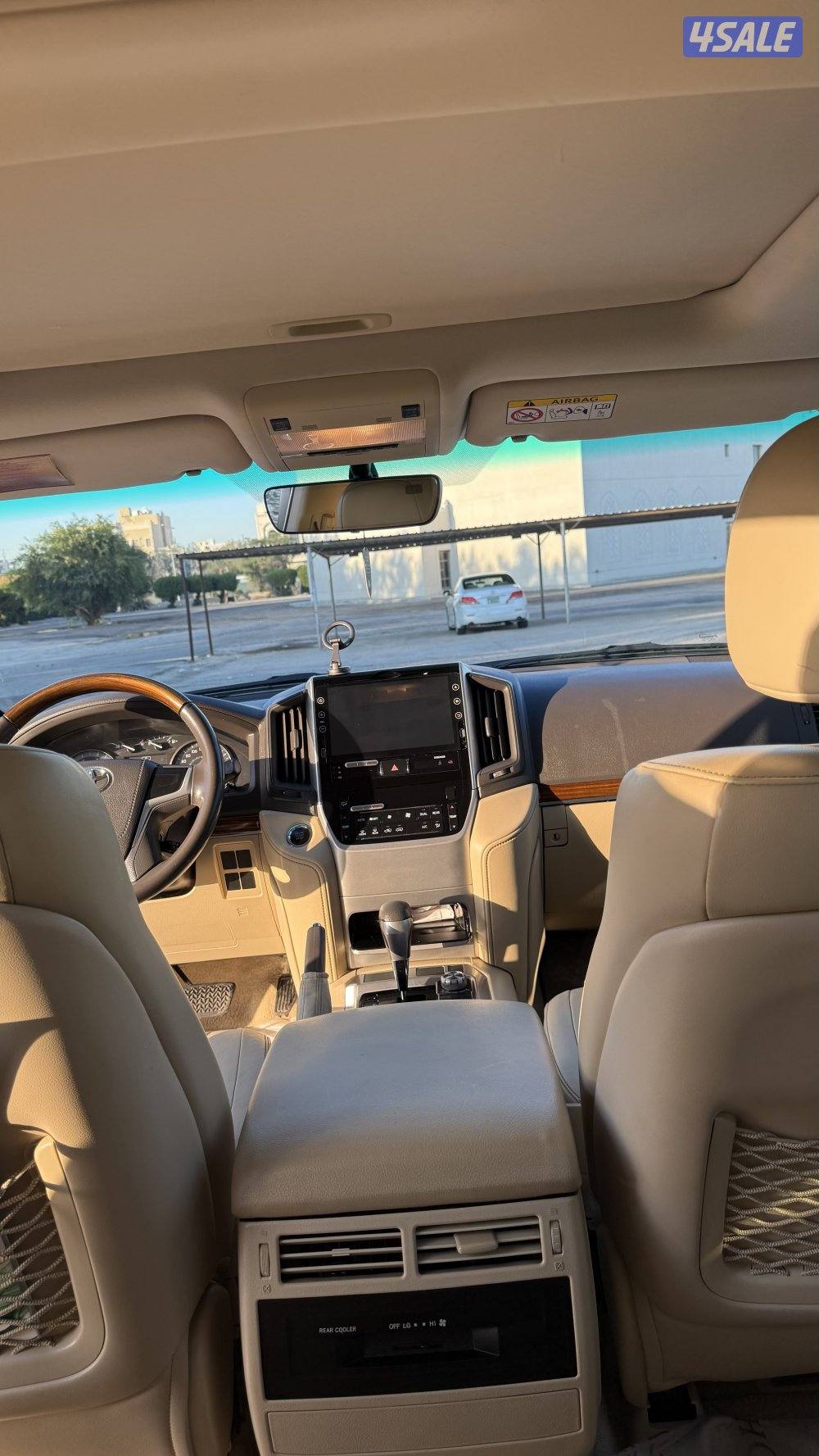 لاند كروزر GXR 20177