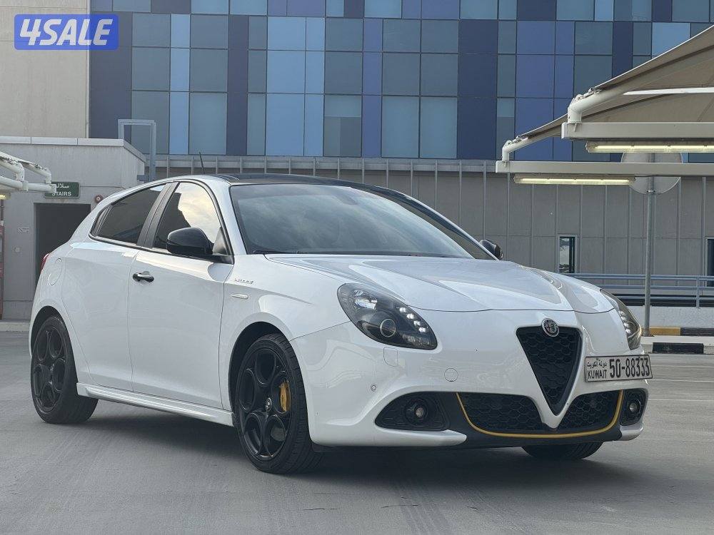 ألفاروميو جولييتا  م:2021 عداد:21 ألف تحت الكفاله سيرفس مجاني1