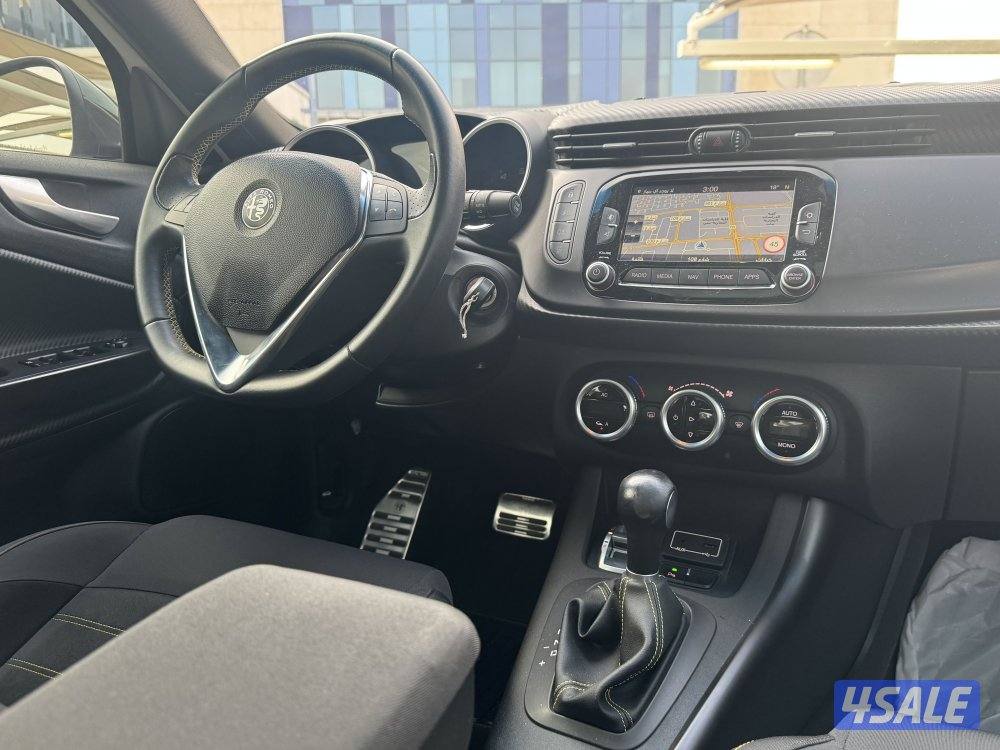 ألفاروميو جولييتا  م:2021 عداد:21 ألف تحت الكفاله سيرفس مجاني11