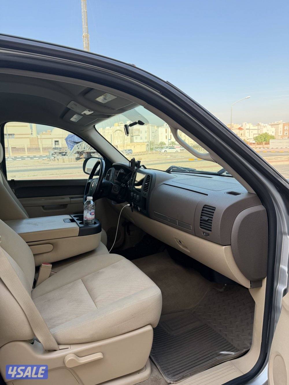 للبيع سلفرادو 20126