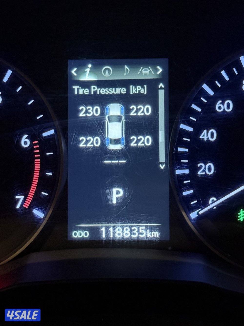 لكزس es250 ماشي ١١٨2