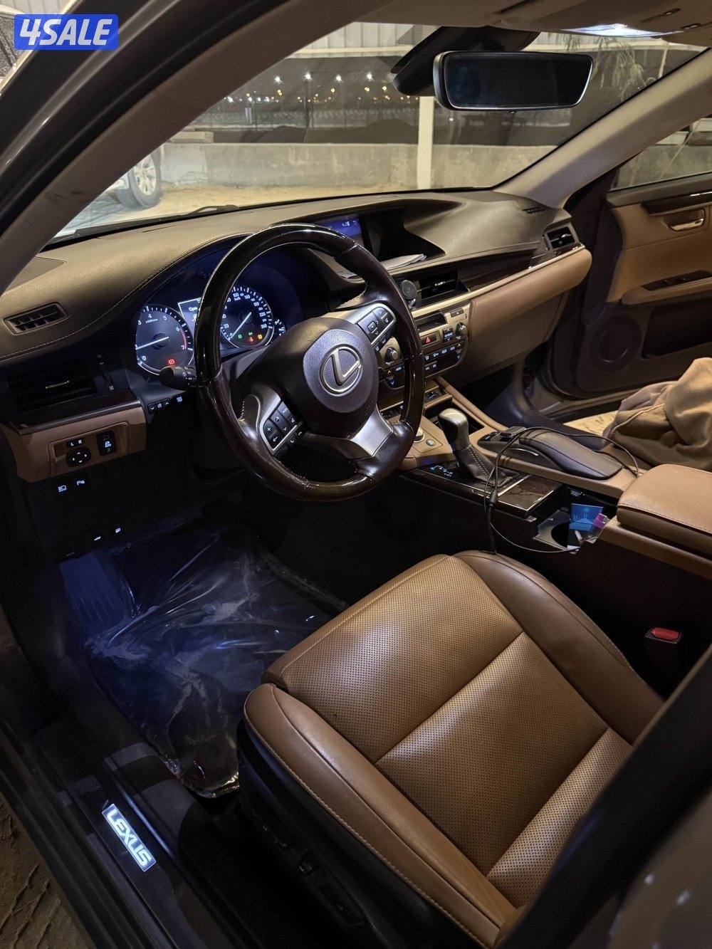 لكزس es250 ماشي ١١٨3