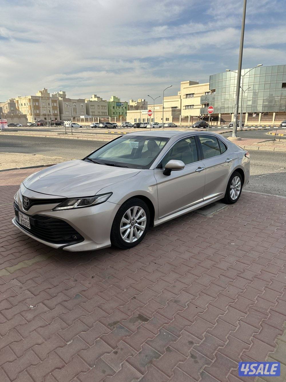 للبيع كامري 2018 صبغ الوكاله0