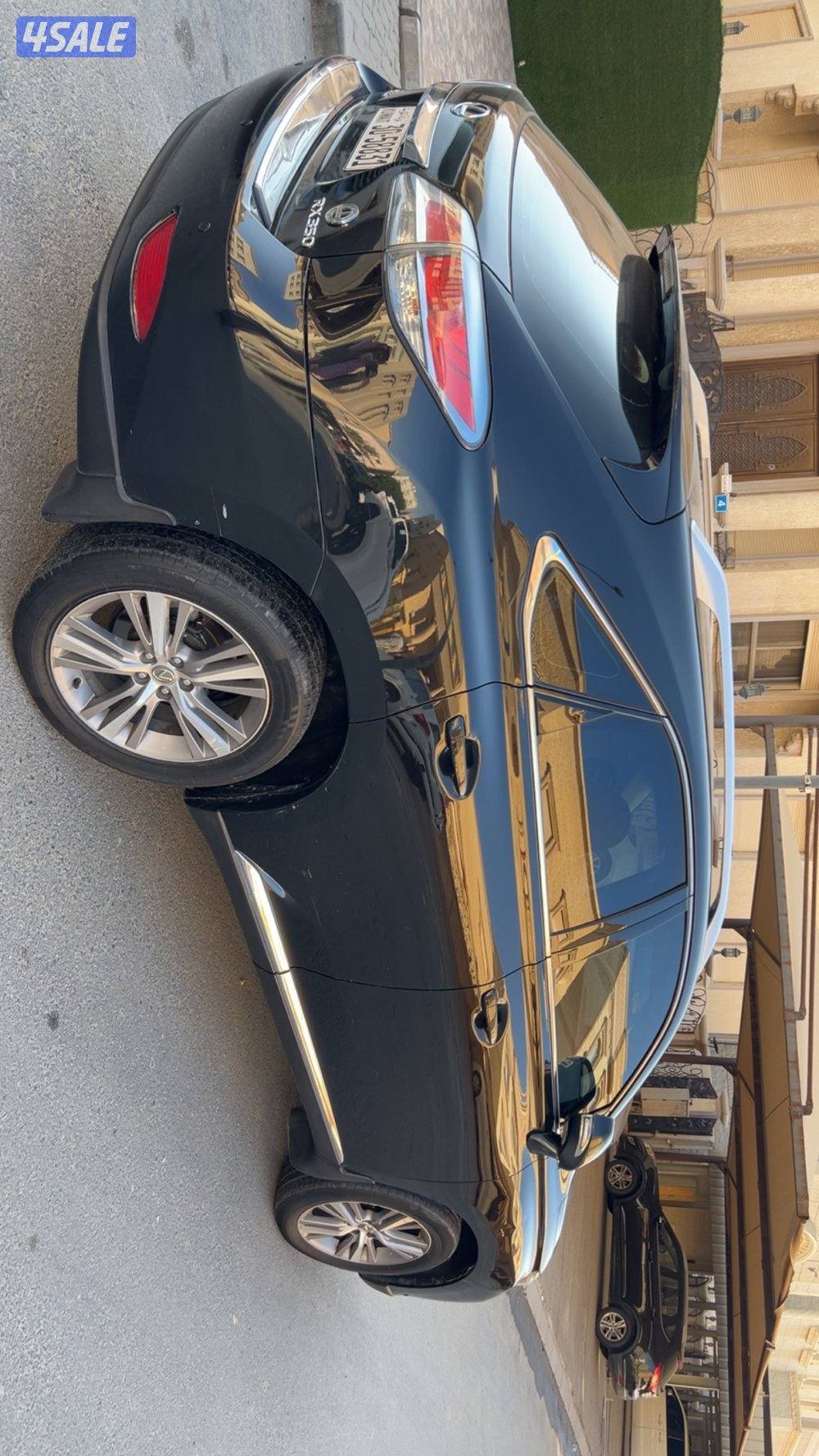 للبيع جيب لكزس شرط الفحص5