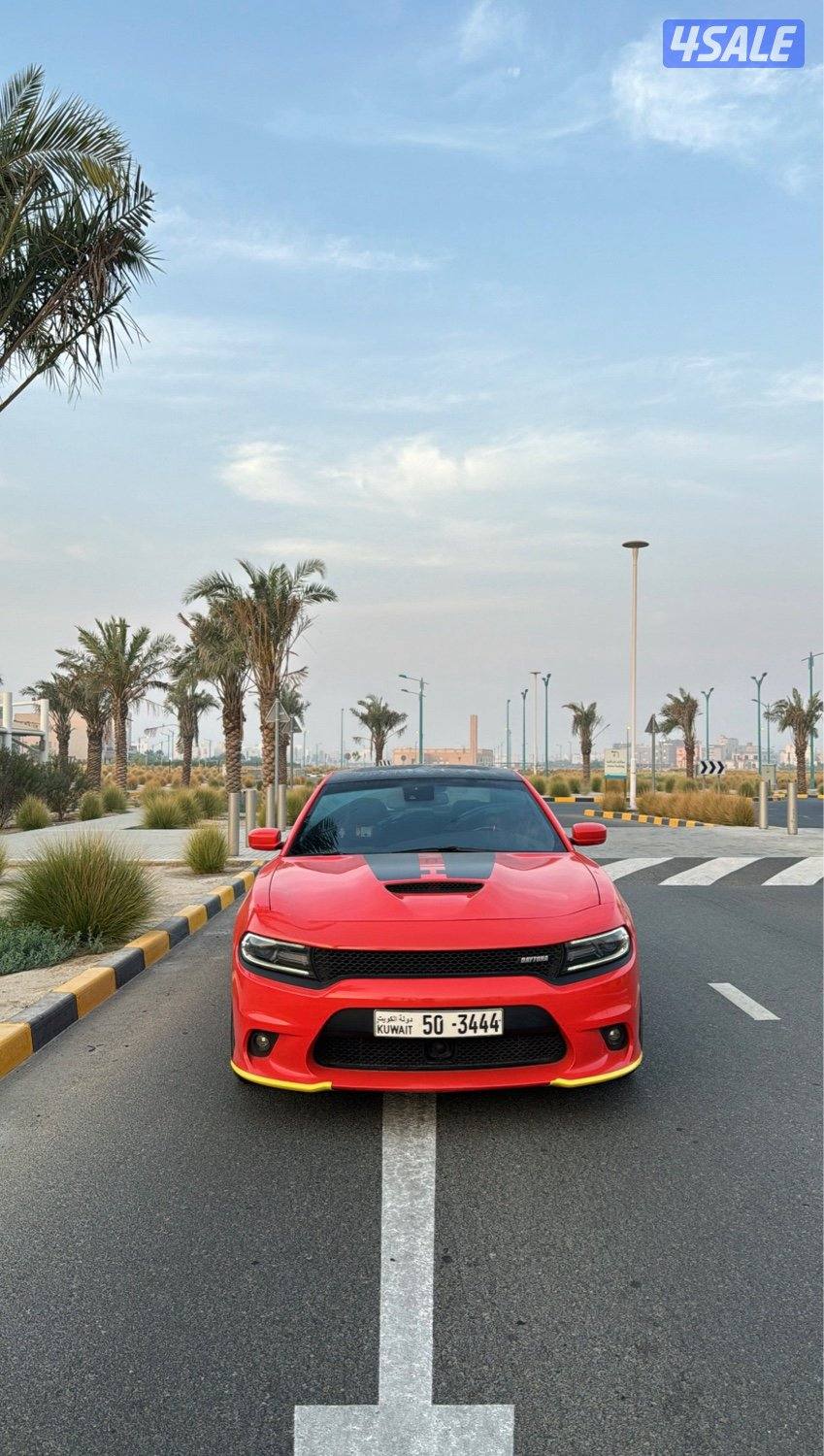 للبيع تشارجر دايتونا1