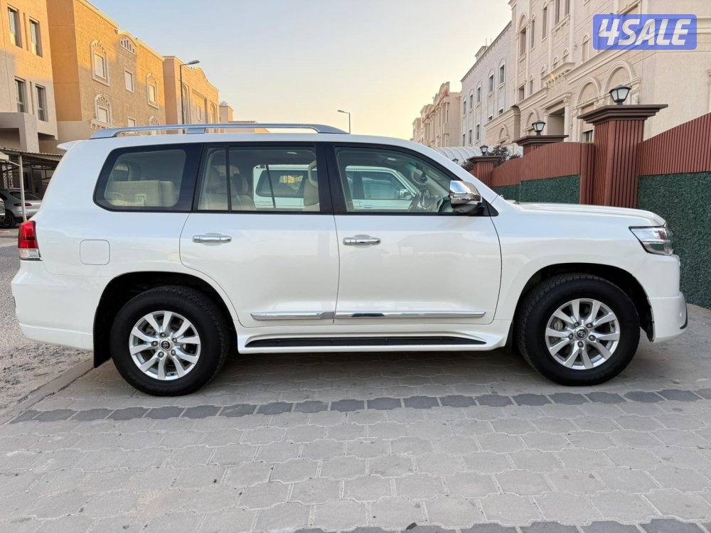 لاند كروزر 2016  عداده 2001