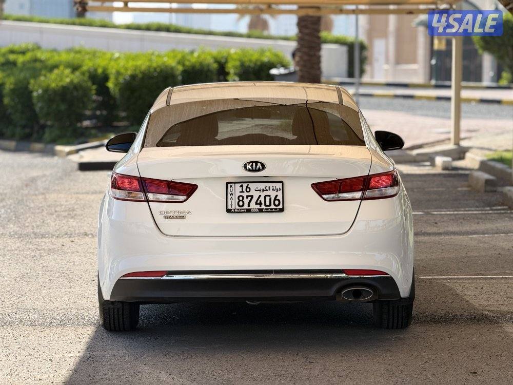 للبيع : كيا موديل 2018 عداد : 240 شرط الفحص صبغ الوكاله8