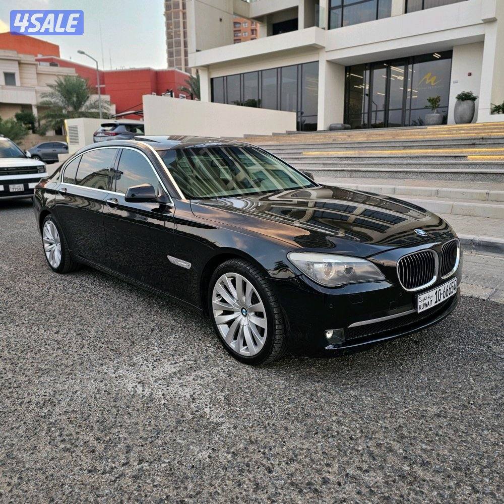BMW 740iL 2012 صبغ الوكالة2