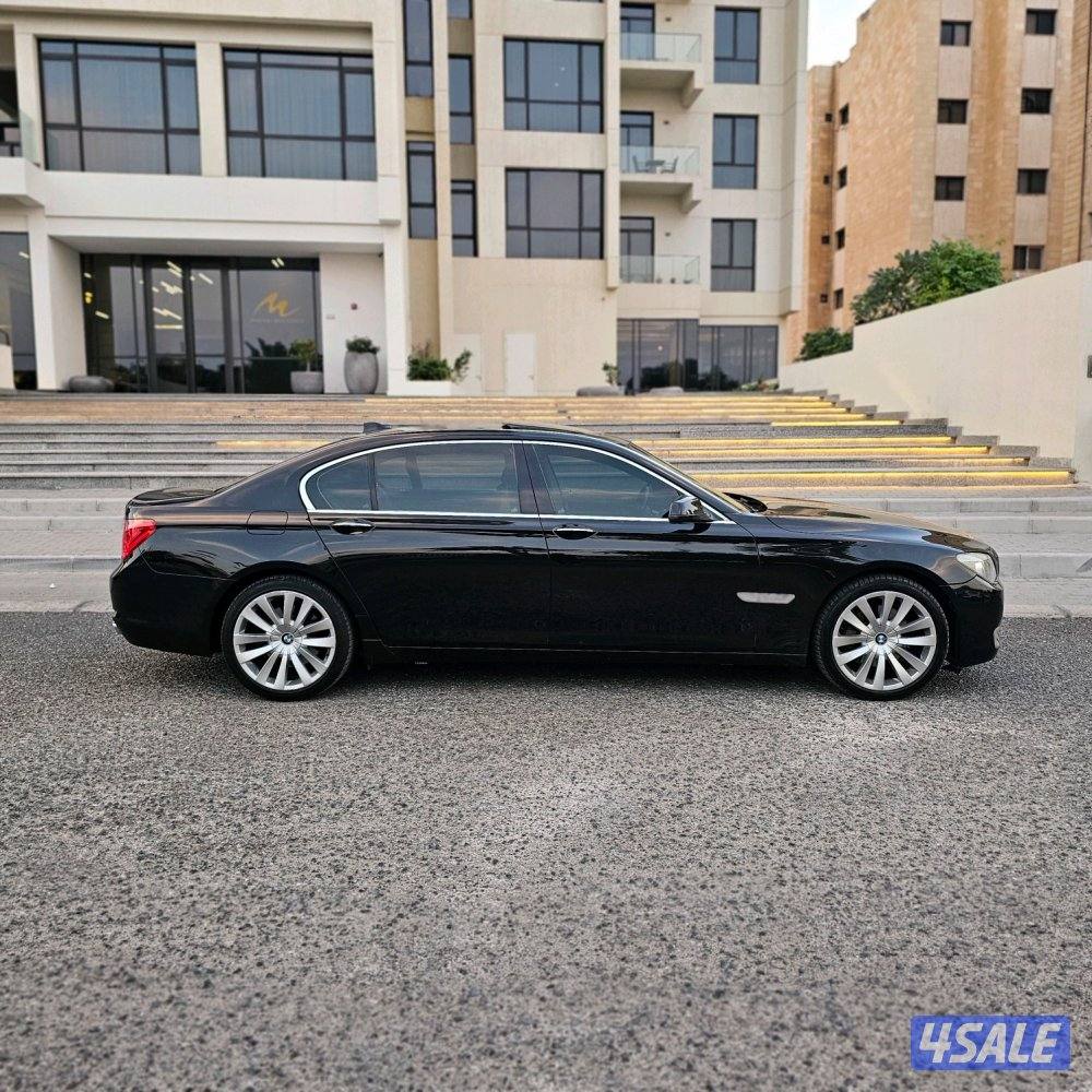 BMW 740iL 2012 صبغ الوكالة3