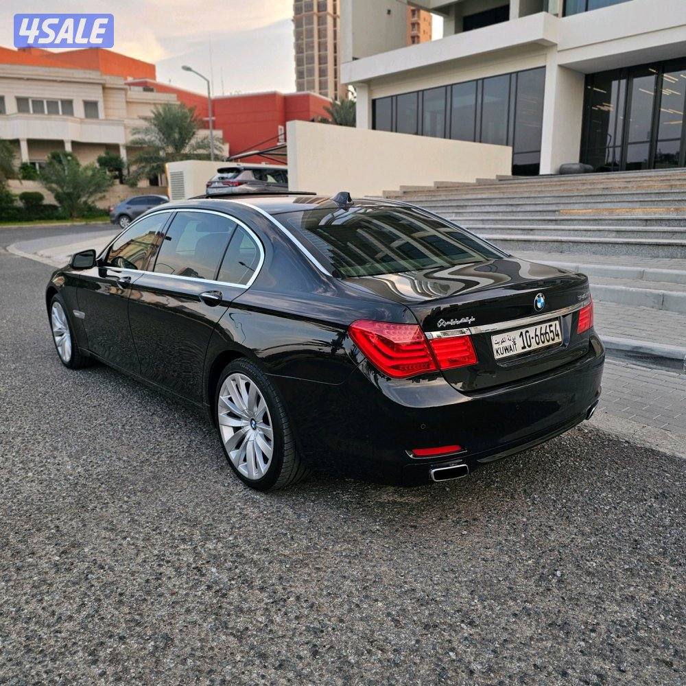 BMW 740iL 2012 صبغ الوكالة5