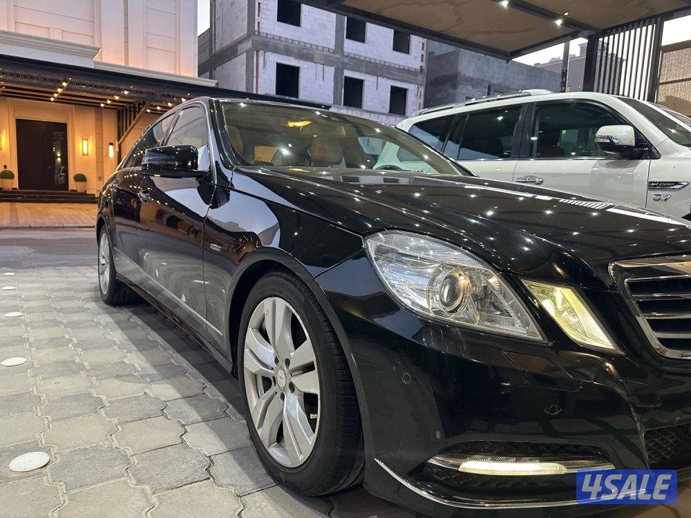 للبيع مرسيدس مديل ٢٠١٢ ماشي ١٢٠ ألف كامل  الموصفات1