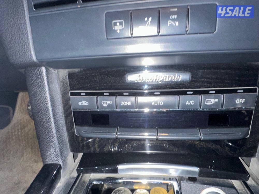 للبيع مرسيدس مديل ٢٠١٢ ماشي ١٢٠ ألف كامل  الموصفات4