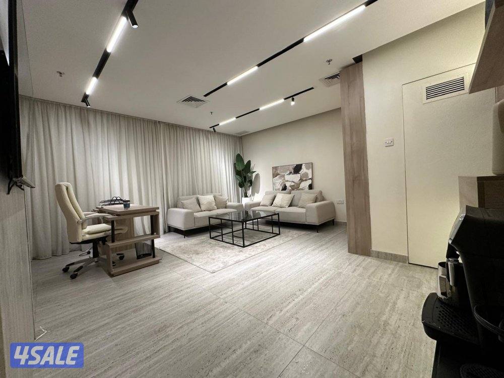 مكتب  مأثث اثاث راقي و ديكور جودة عالية جاهز الإيجار 450 kd مساحة 30 m2
