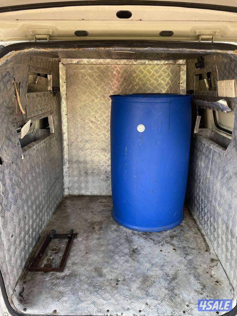 باصات مجهزه لغسيل السيارات9