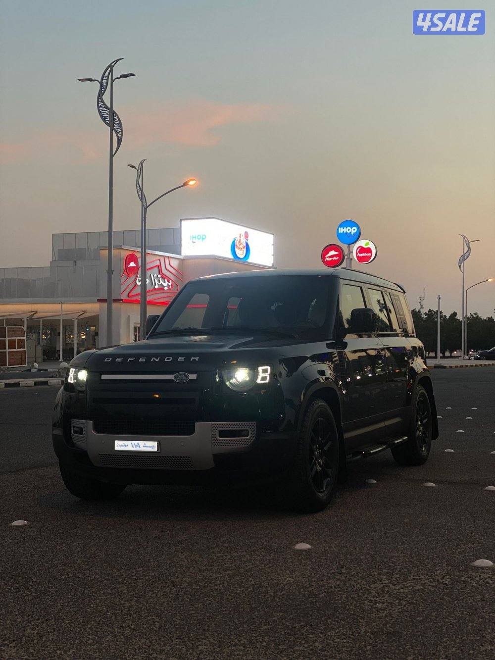 ‎بيع🔺شراء🔺تثمين

للبيع دفيندر 110 
موديل 2022
عداد 150 الف1