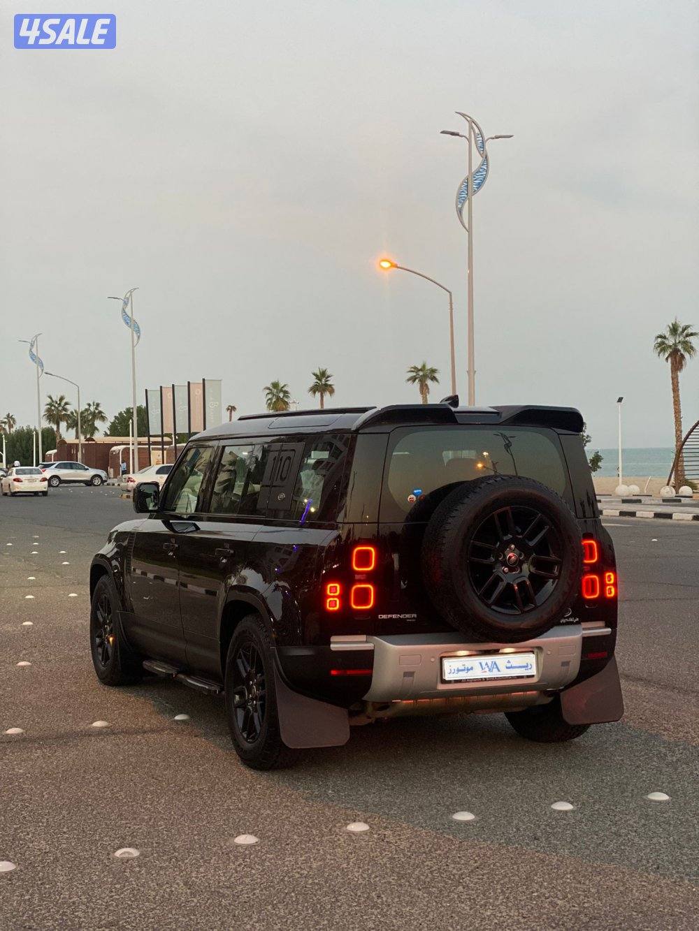 ‎بيع🔺شراء🔺تثمين

للبيع دفيندر 110 
موديل 2022
عداد 150 الف9