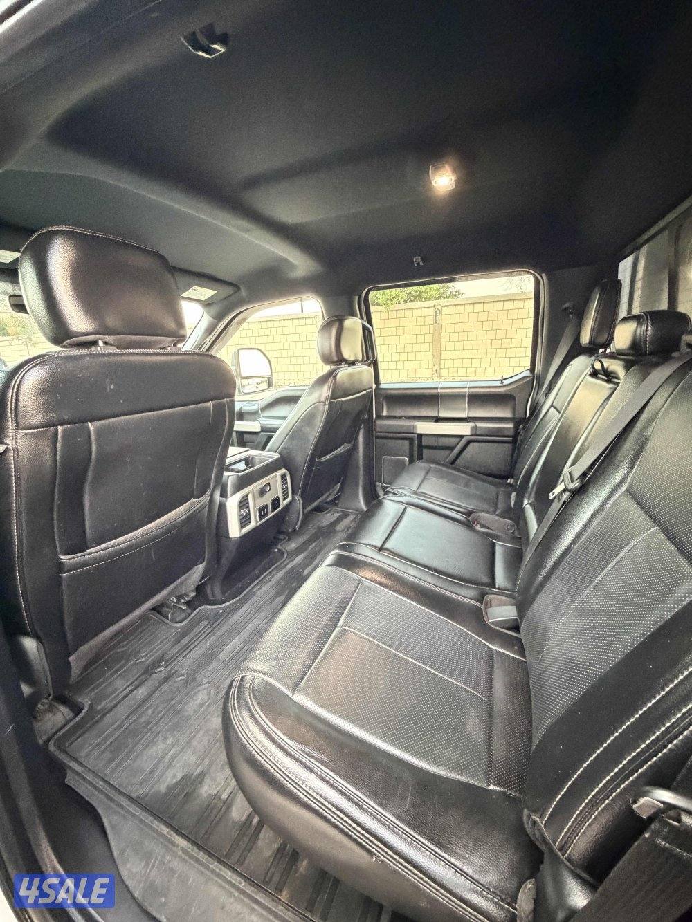 2018 ford f150 lariet10