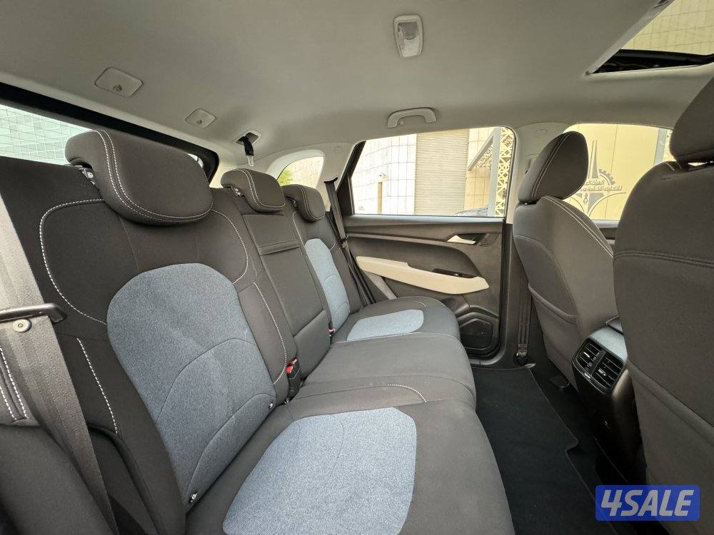 شفر كابتفيا LT بريمير موديل 2023 بحاله الوكاله9