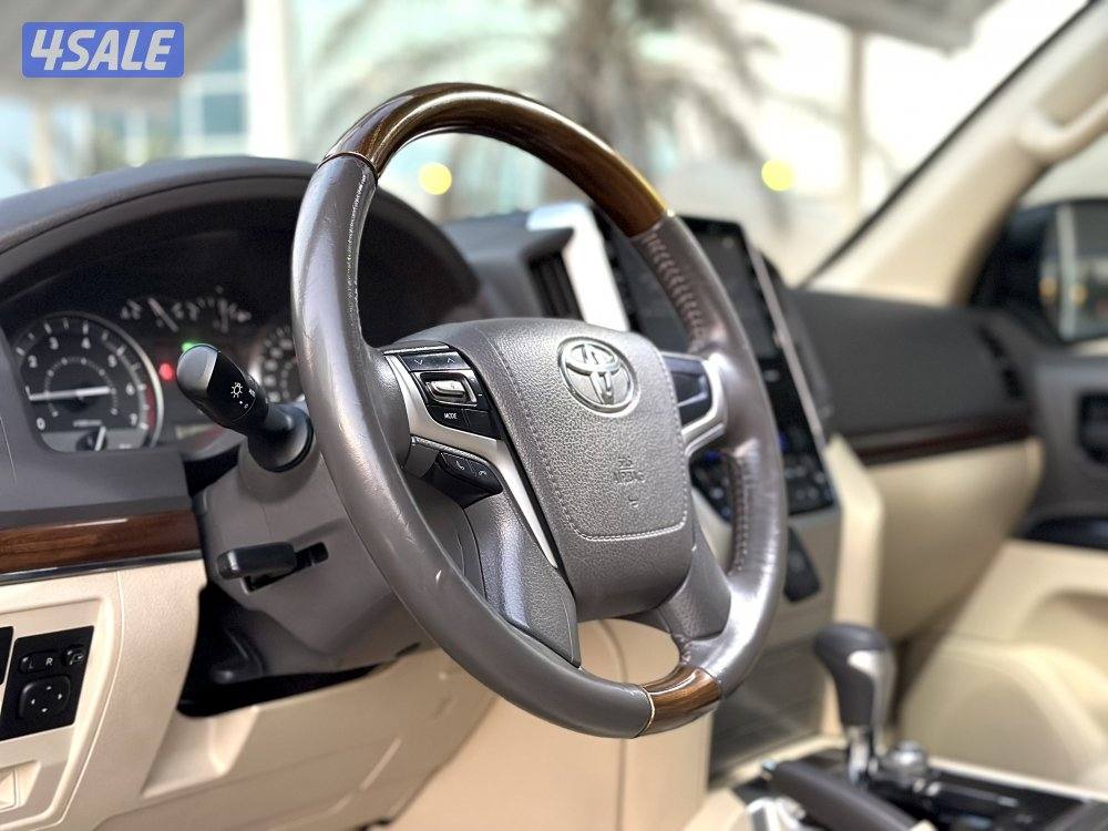 معرض القمة🚩7