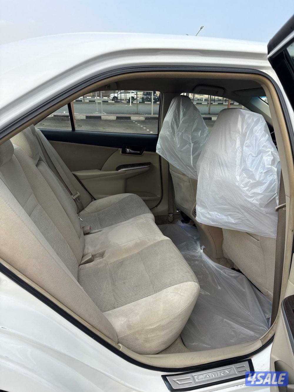 كامري ٢٠١٥ GLX بدون فتحه8