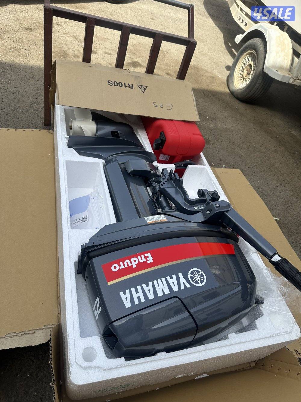 للبيع مكينة يماها 25 حصان مديل 2025 تو ستروك1