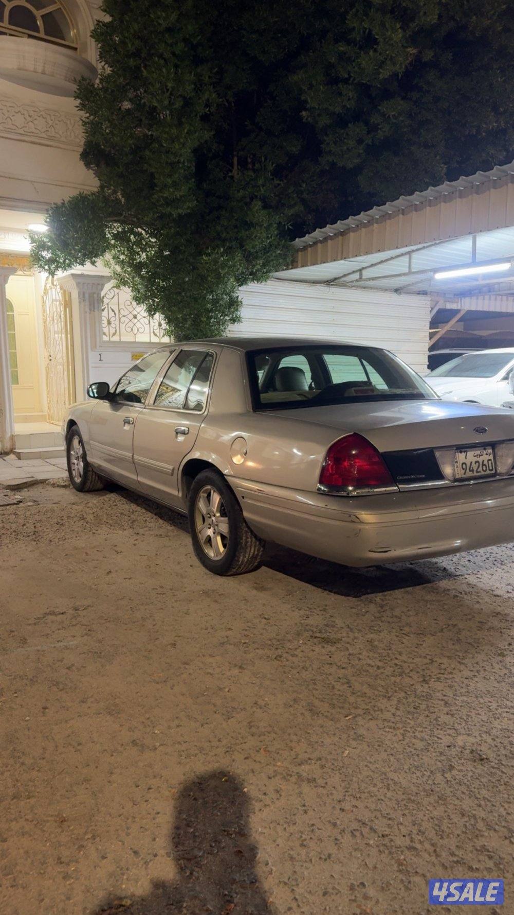 للبيع فورد مديل 20101