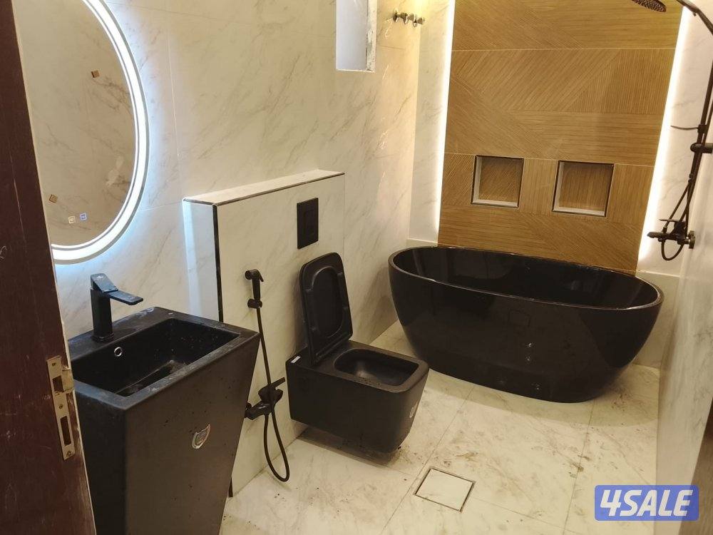 اعمال صيانة صحية تغذية وصرف ، تصليح جميع مايخص الحمامات1