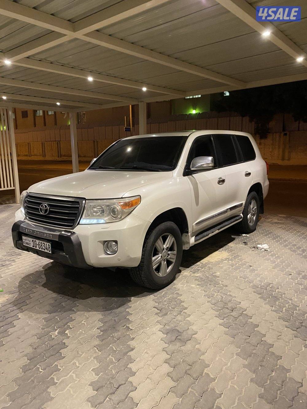 لاند كروزر ٢٠١٤0