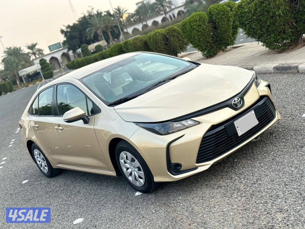 تويوتا كورولا 2021 ماشي 49 الف Toyota Corolla 2021 49k..kms0