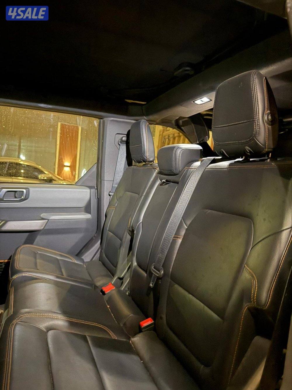 برونكو بادلاند اعلى فئة الموتر نظيف جداً وشرط الفحص بدي قير مكينه شاصي3