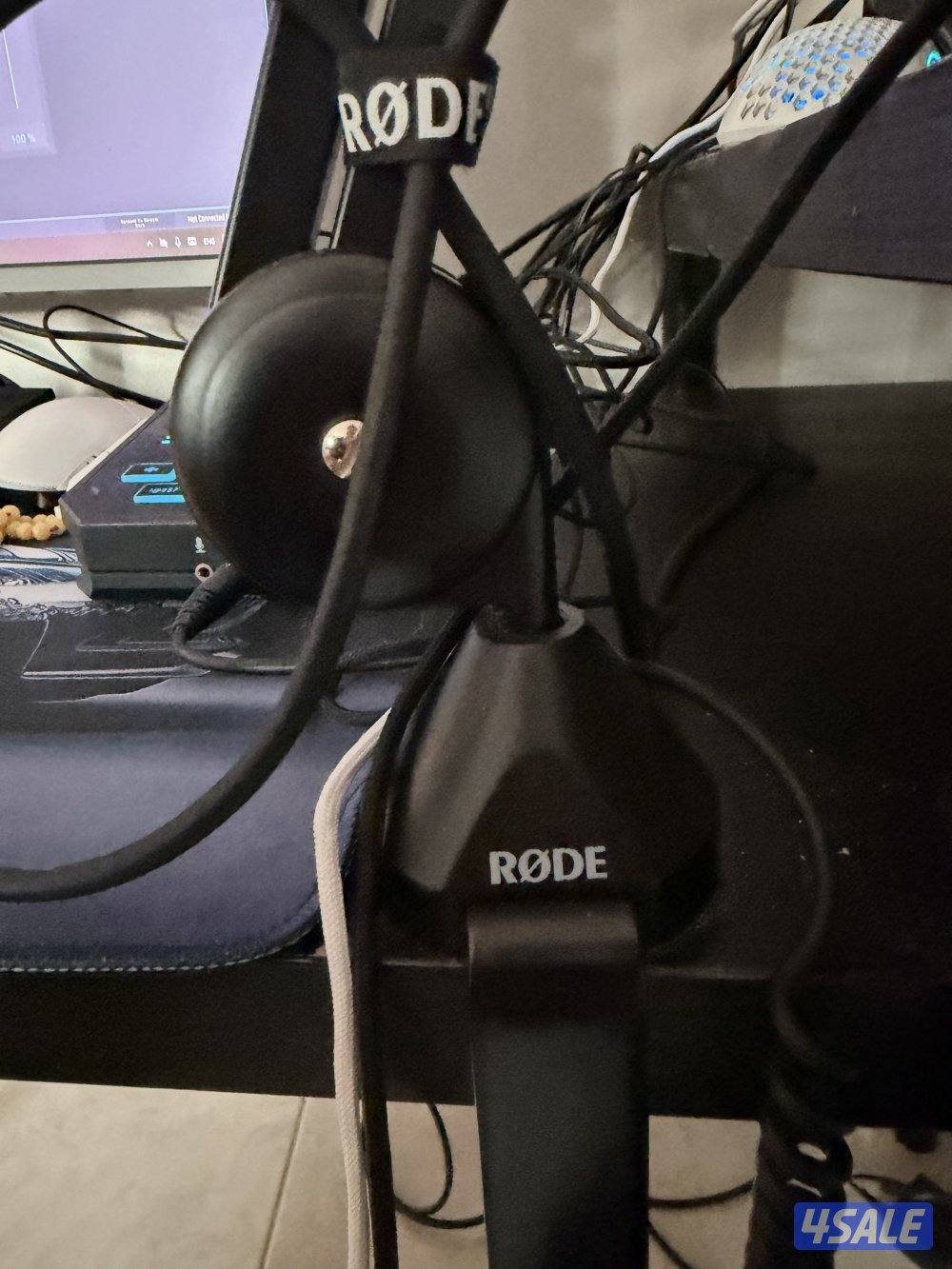 مايك رود + مكسر go xlr mini  + ستاند رود الأصلي + سماعه DT990 pro0