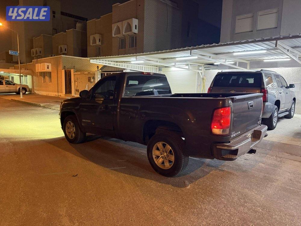 للبيع سيرا 20102