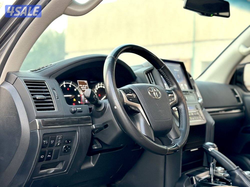 معرض القمة🚩7