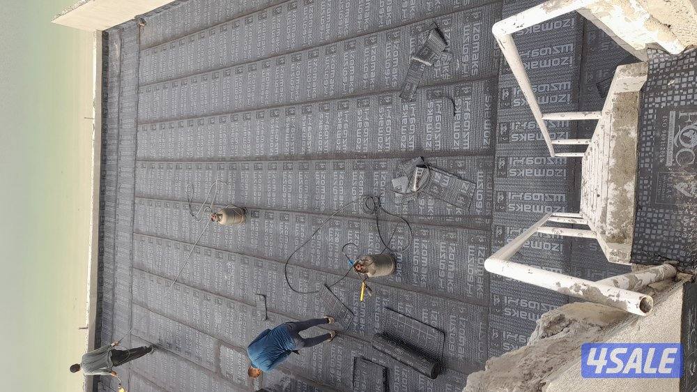 أعمال عازل اسطح وحمامات وصيانة جميع مايخصها4