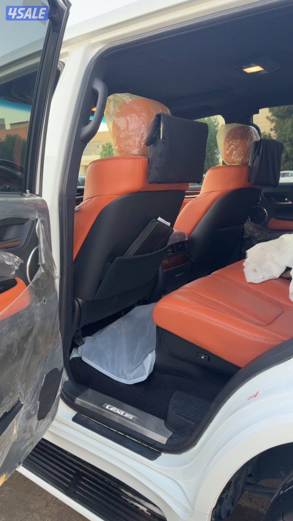 للبيع لكزس الدرجه الاولى ماشي ٢٢٩3